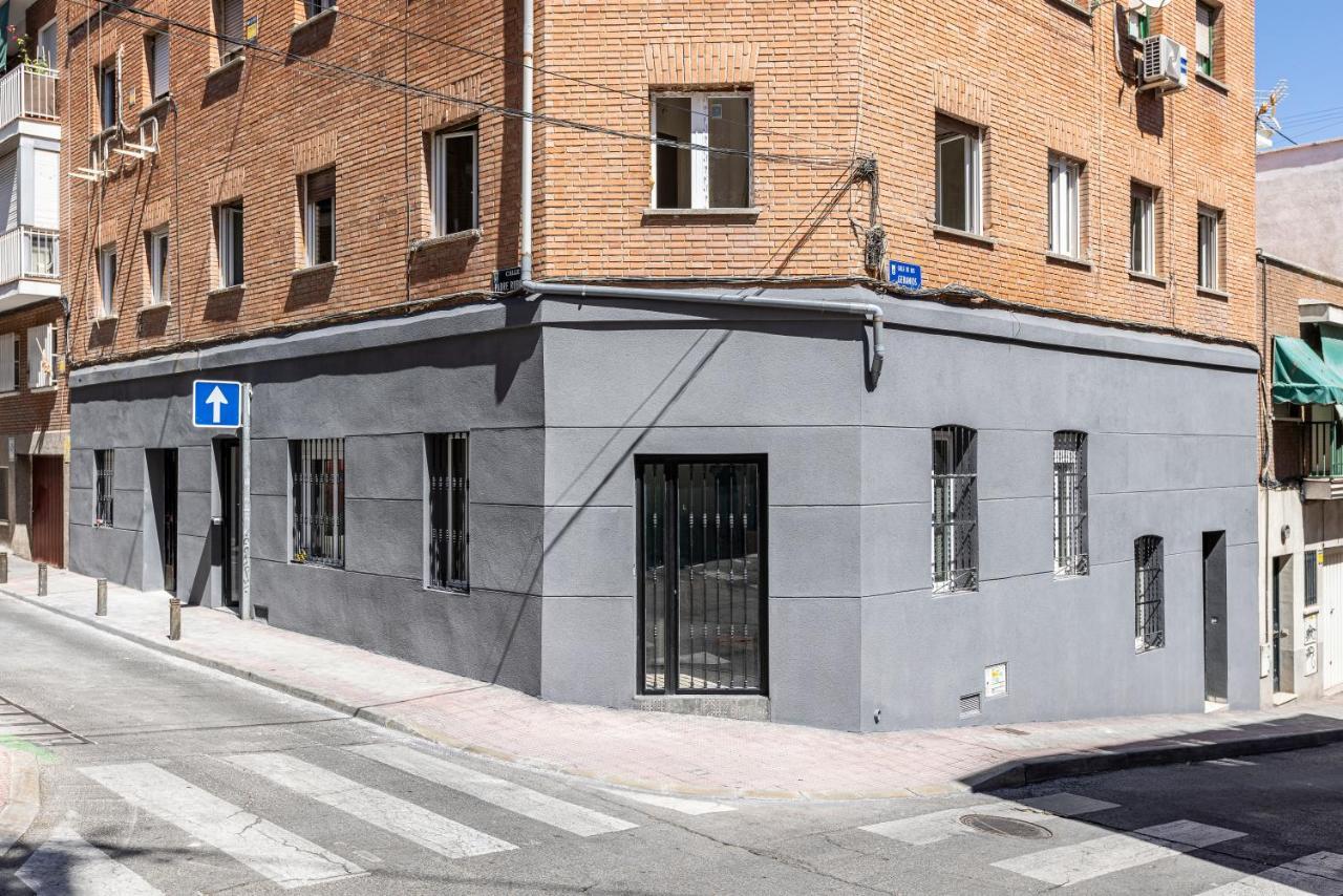 Plaza De Castilla Apartments Madrid Eksteriør billede